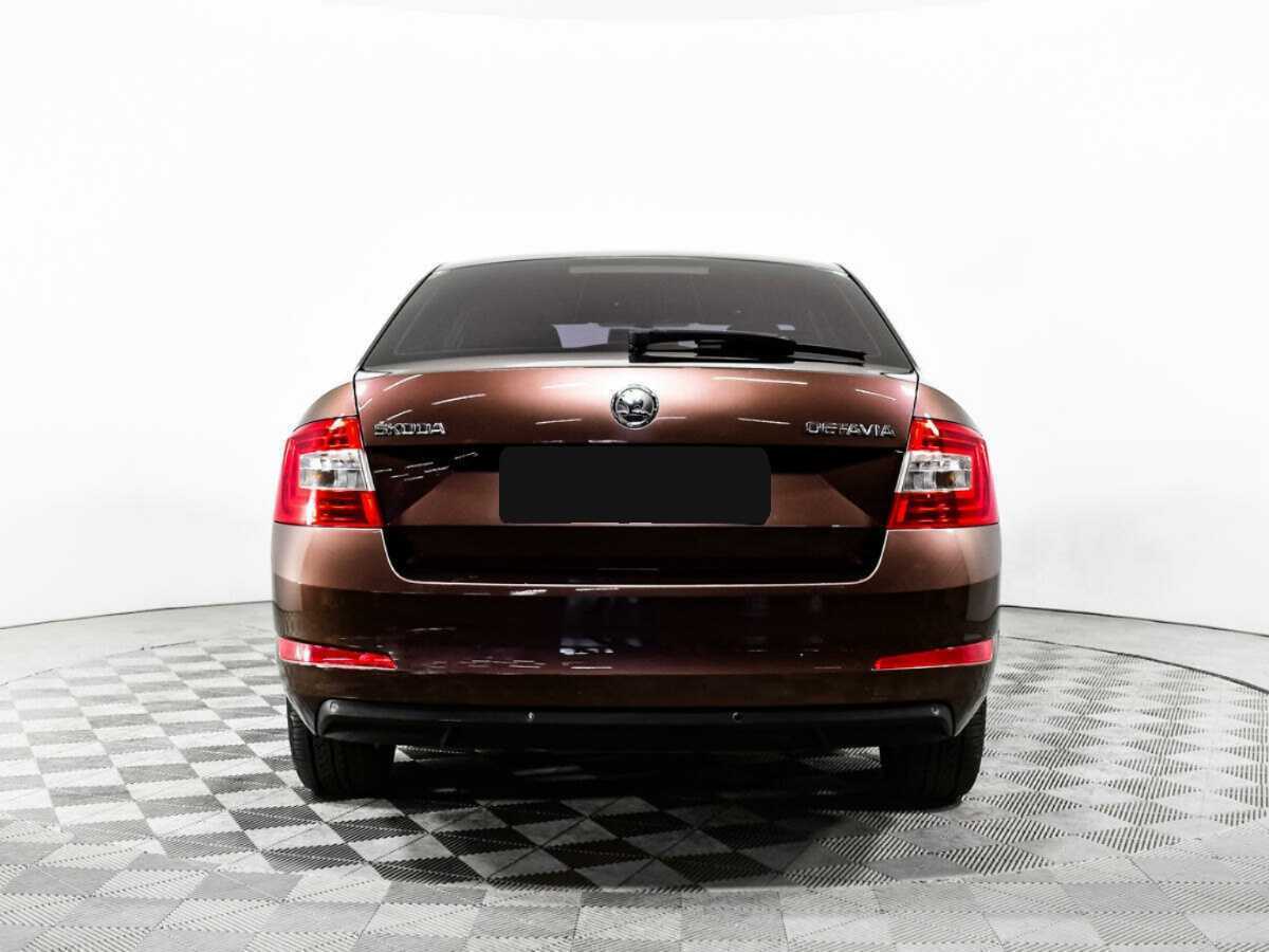 Б/У Шкода Октавия 2013 года. Фото: #5