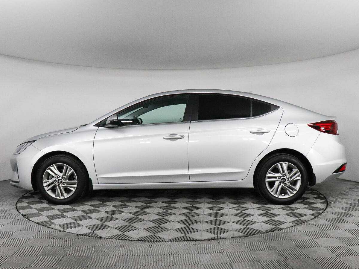 Б/У Хендай Елантра 2019 года. Фото: #7