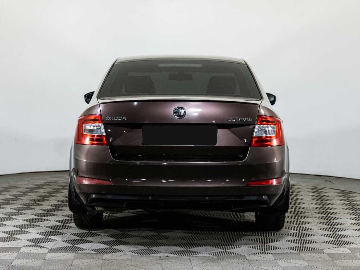 Б/У Шкода Октавия 2015 года. Фото: #4