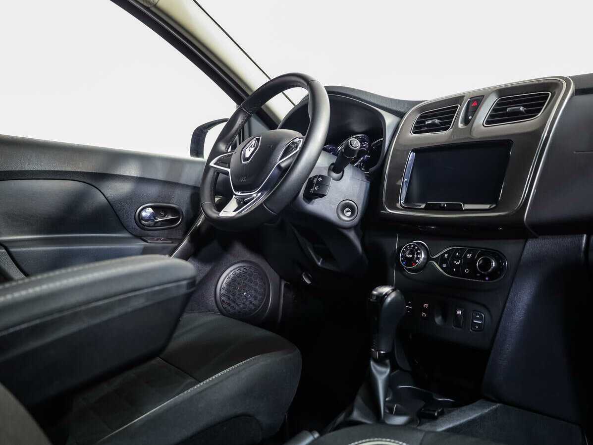 Б/У Рено Сандеро 2020 года. Фото: #7