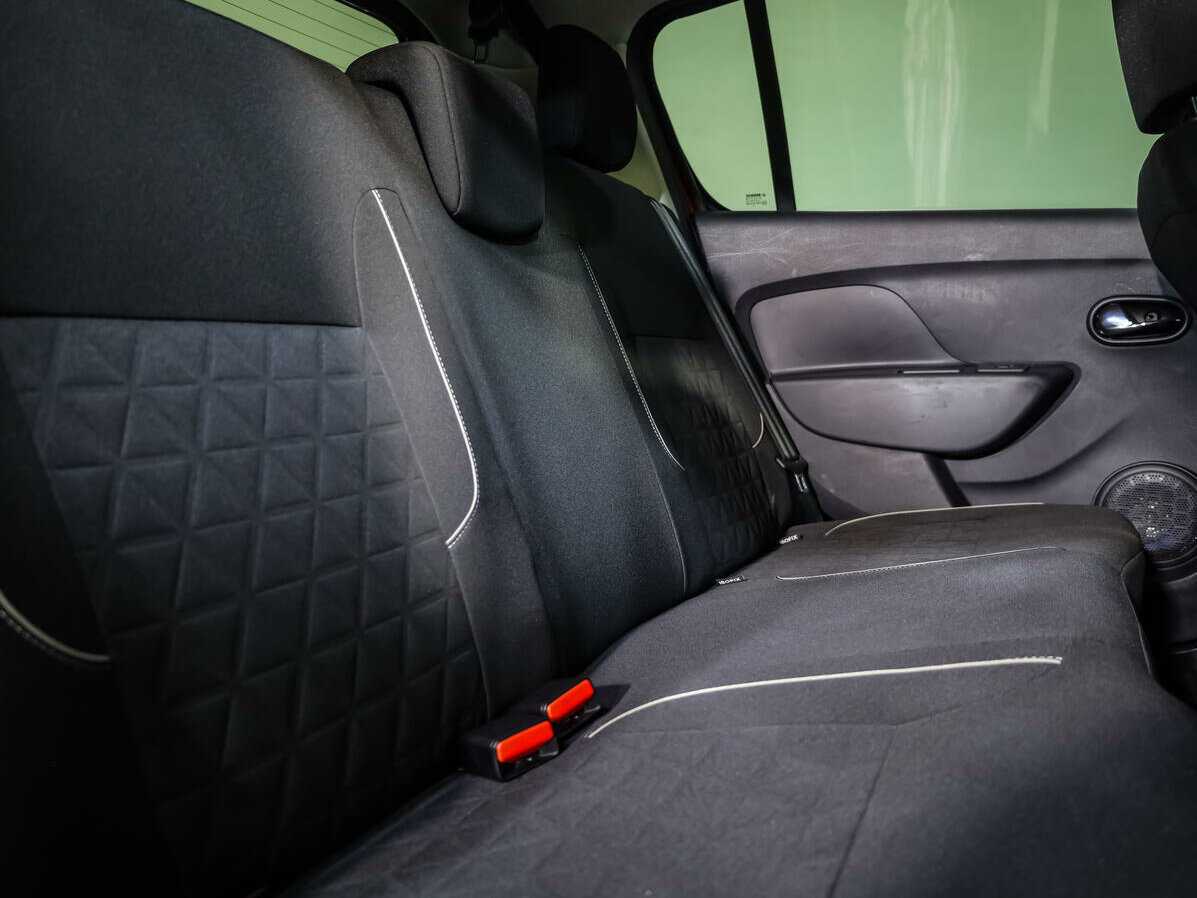 Б/У Рено Сандеро 2020 года. Фото: #11