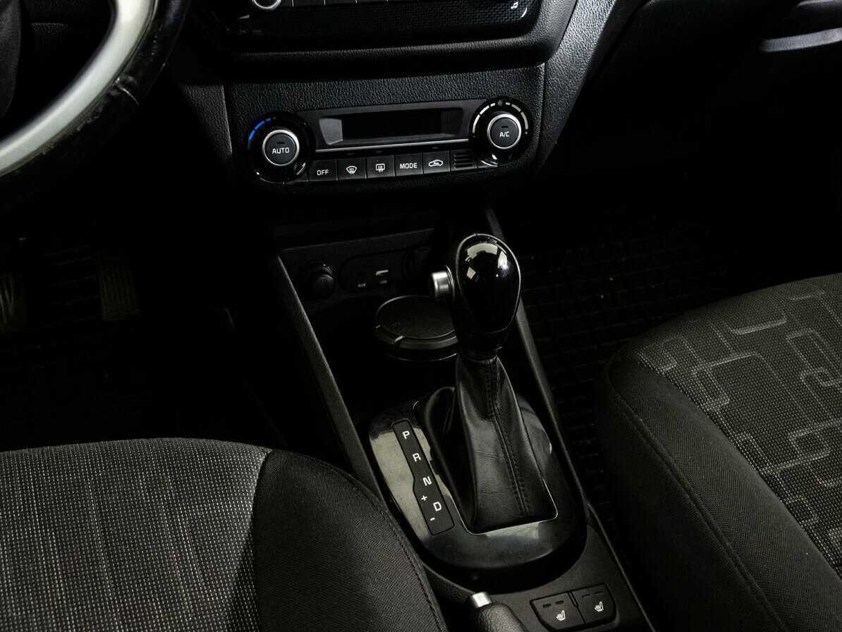 Б/У Киа Рио 2016 года. Фото: #9