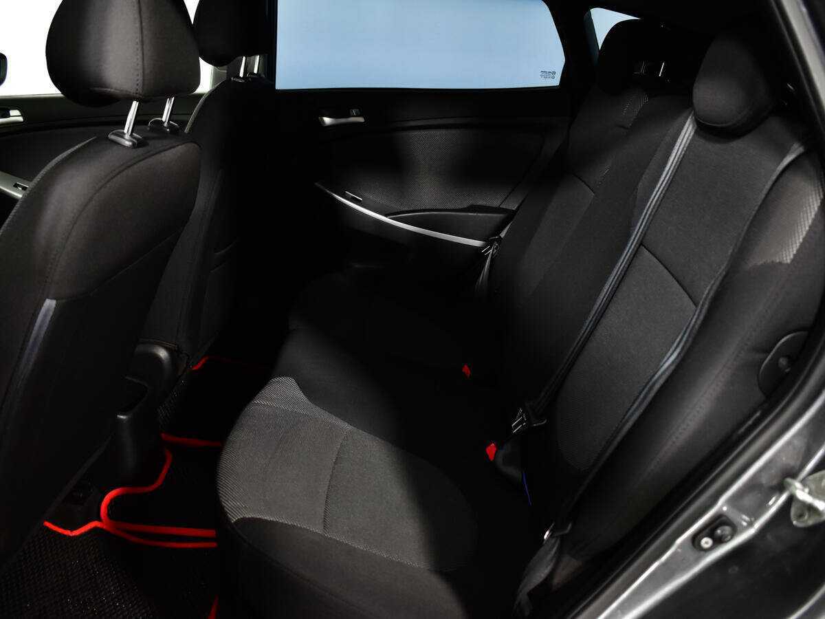 Б/У Хендай Солярис 2012 года. Фото: #9