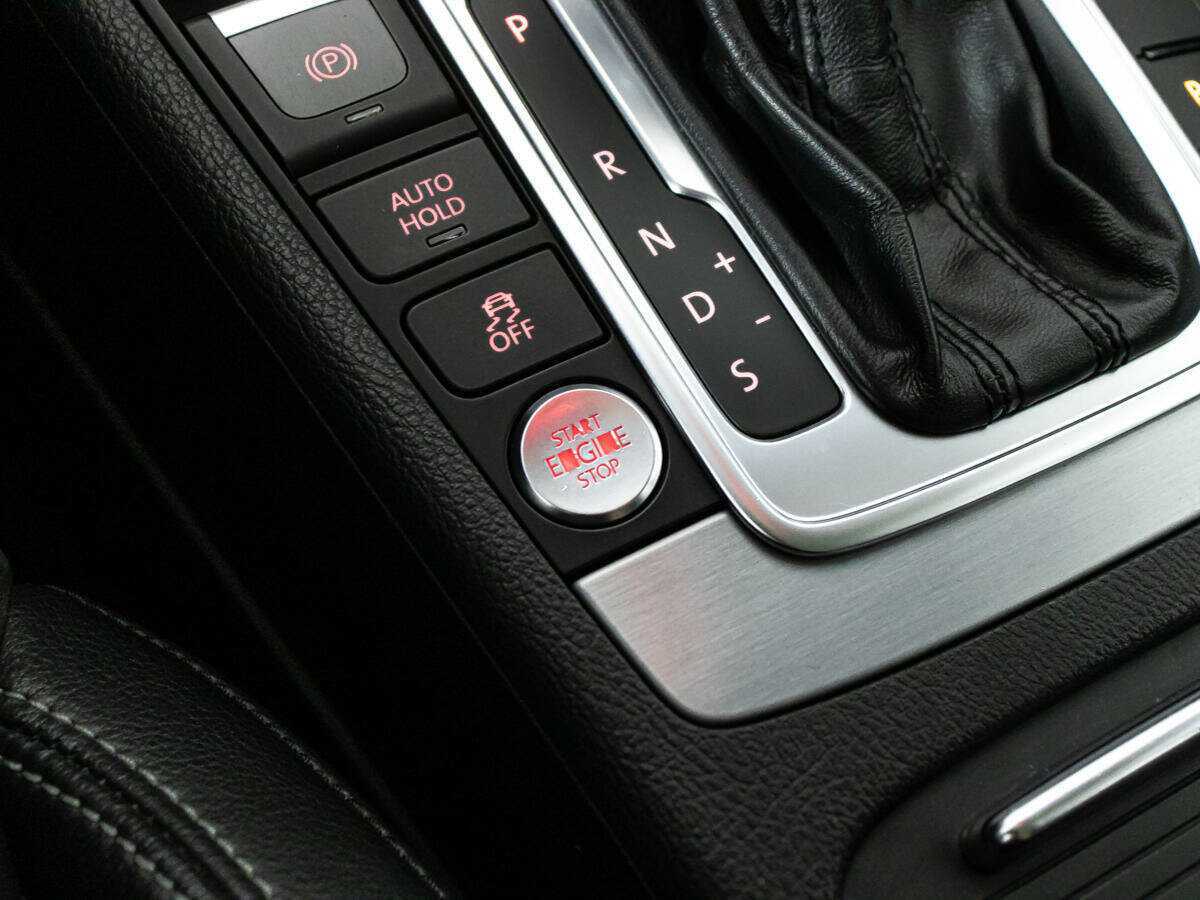 Б/У Фольксваген Пассат ЦЦ 2013 года. Фото: #16