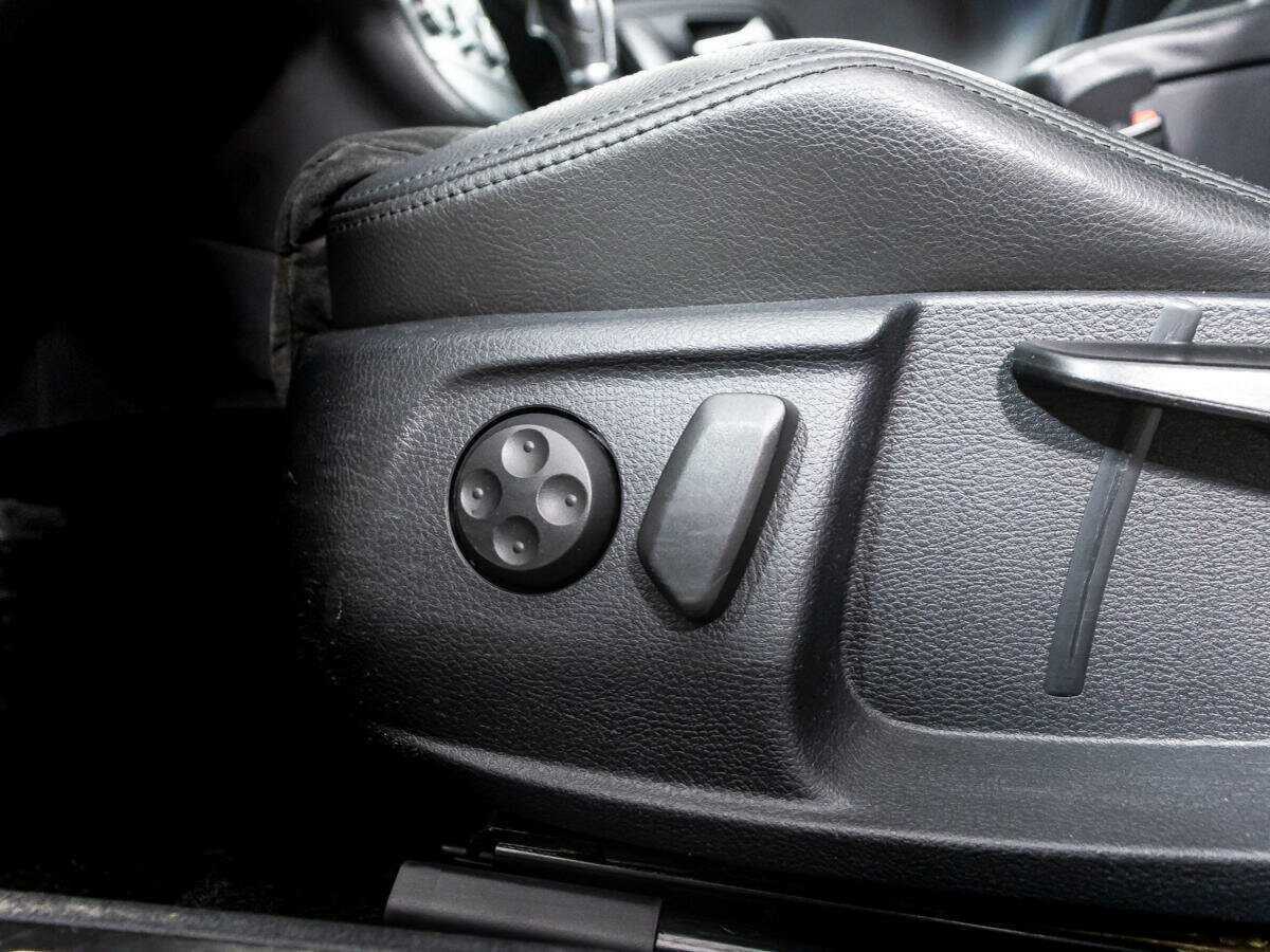 Б/У Фольксваген Пассат ЦЦ 2013 года. Фото: #17