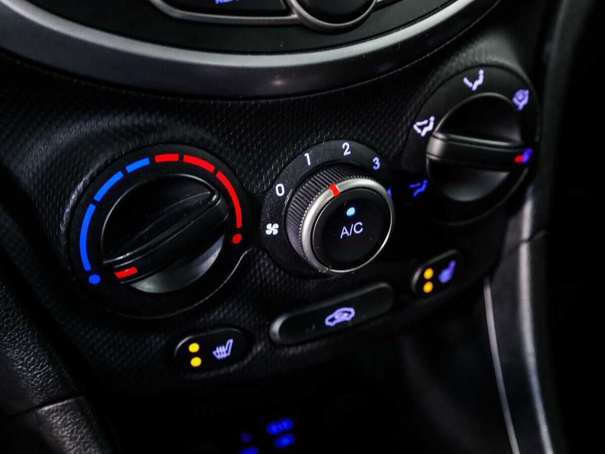 Б/У Хендай Солярис 2015 года. Фото: #12