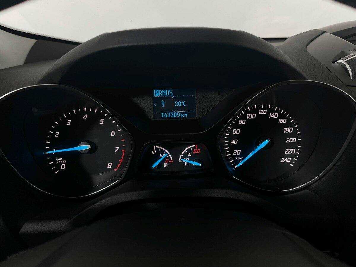 Б/У Форд Куга 2016 года. Фото: #10