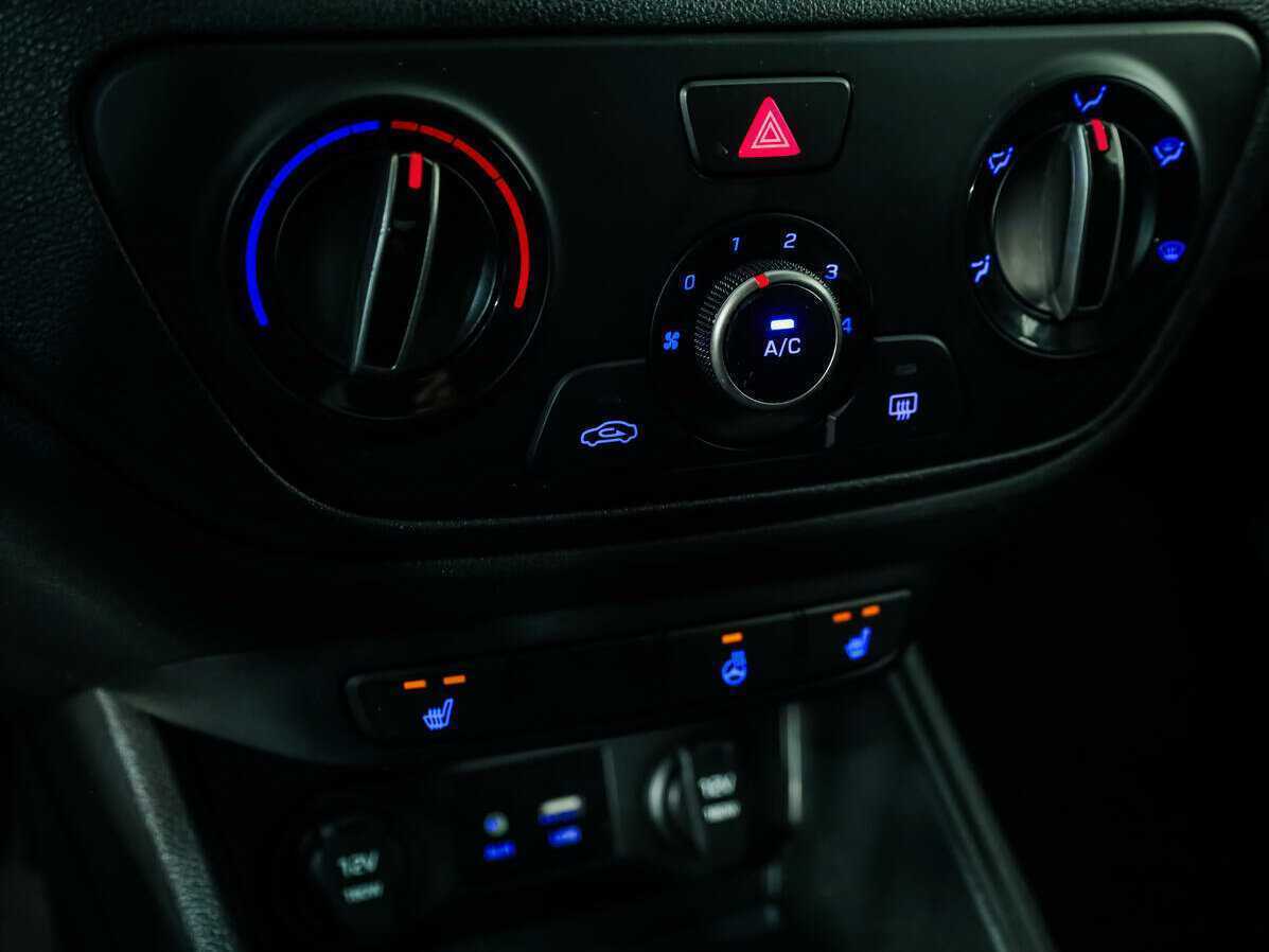 Б/У Хендай Солярис 2018 года. Фото: #12