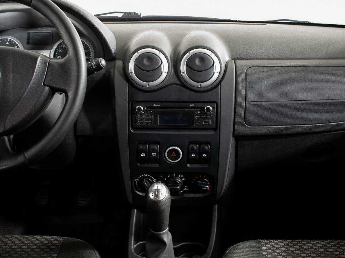 Б/У Лада (ВАЗ) Ларгус 2014 года. Фото: #7