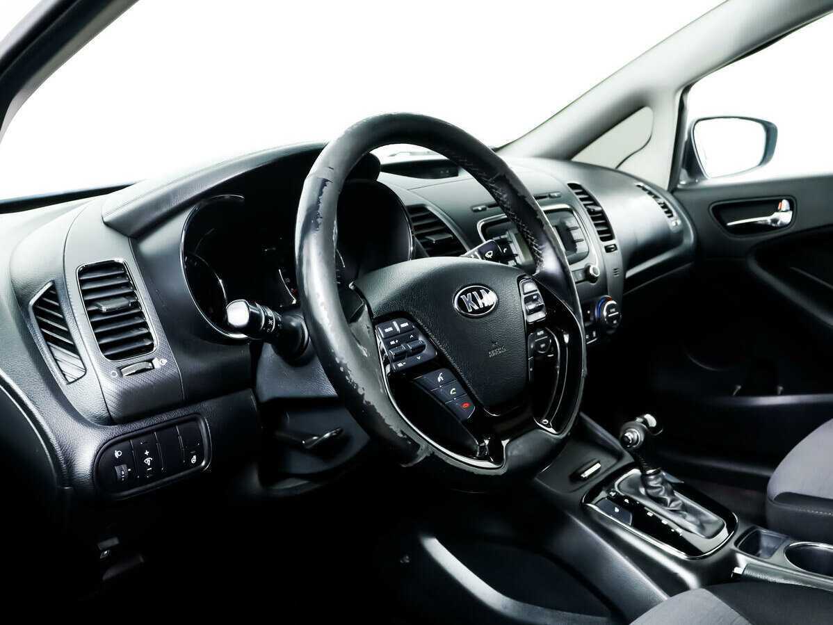 Б/У Киа Церато 2017 года. Фото: #12