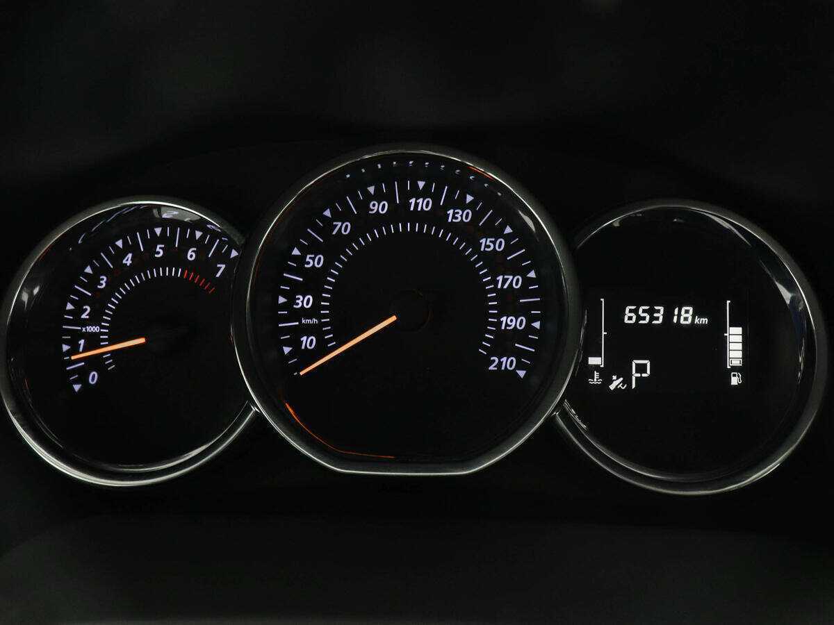 Б/У Рено Сандеро 2019 года. Фото: #10