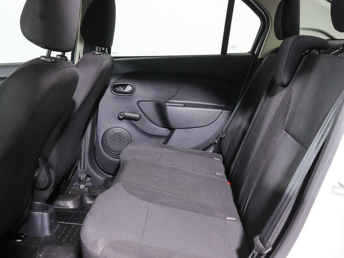 Б/У Рено Логан 2020 года. Фото: #8