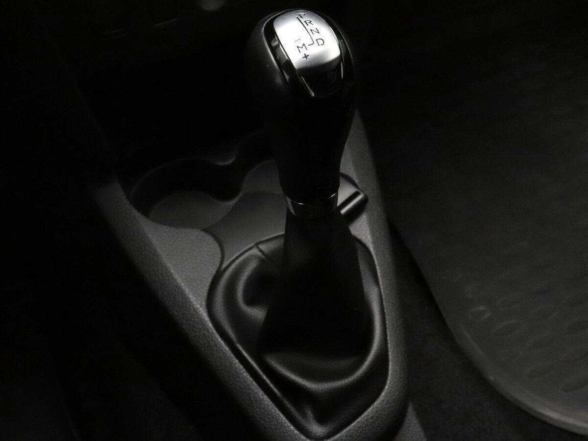 Б/У Рено Логан 2020 года. Фото: #14