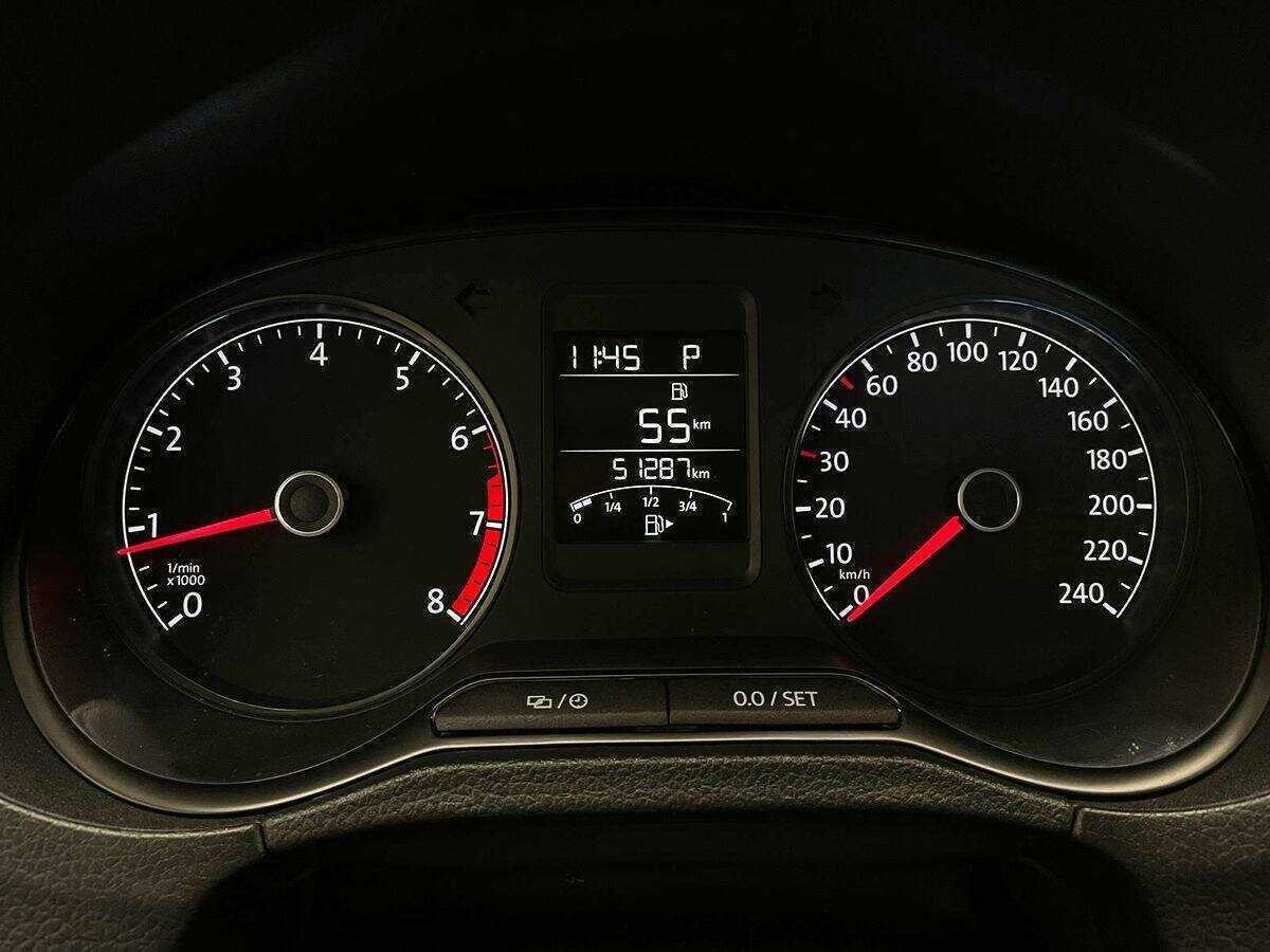 Б/У Фольксваген Поло 2018 года. Фото: #18