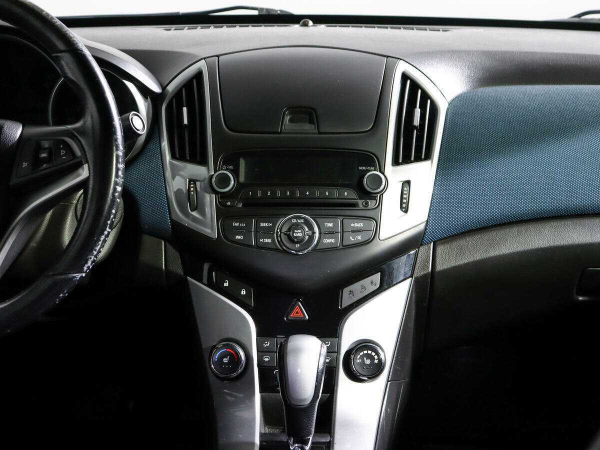 Б/У Шевроле Круз 2013 года. Фото: #10