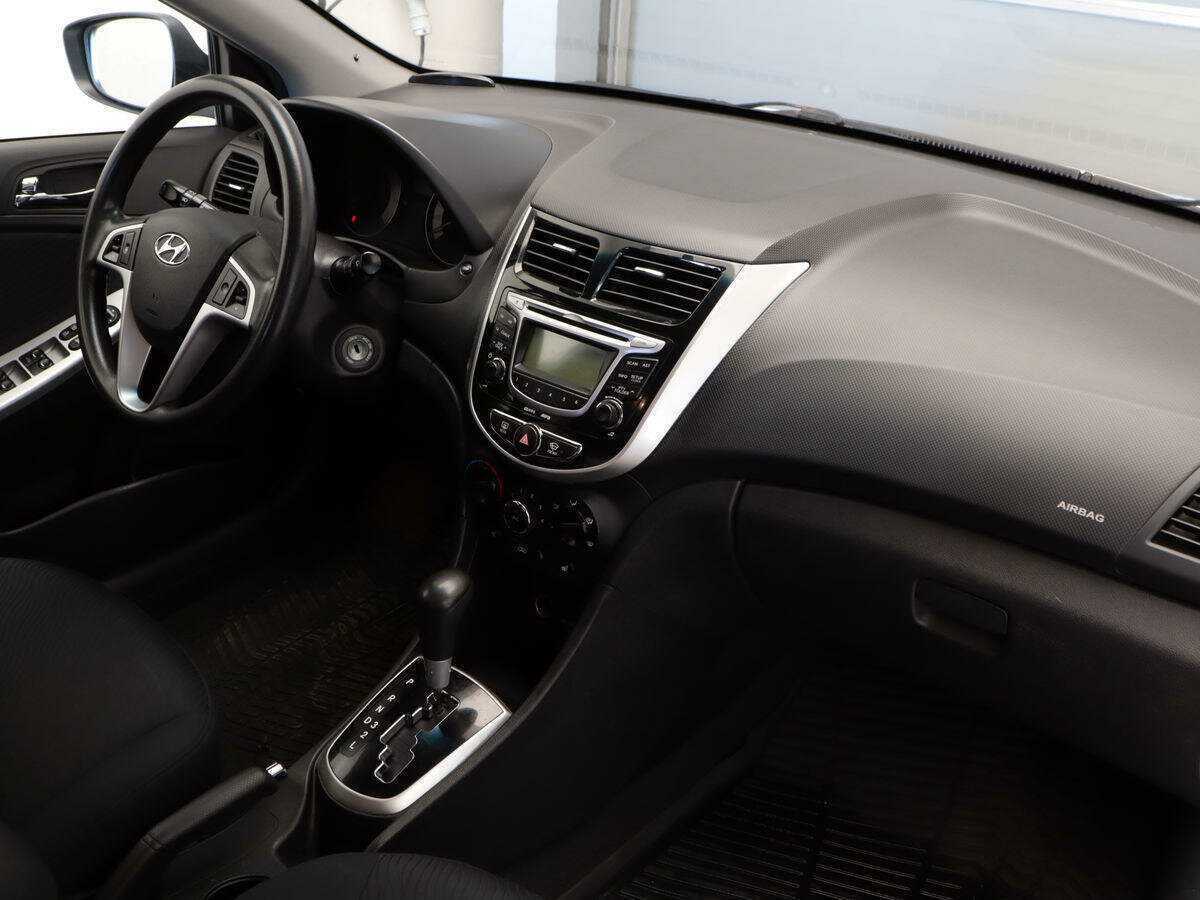 Б/У Хендай Солярис 2013 года. Фото: #6