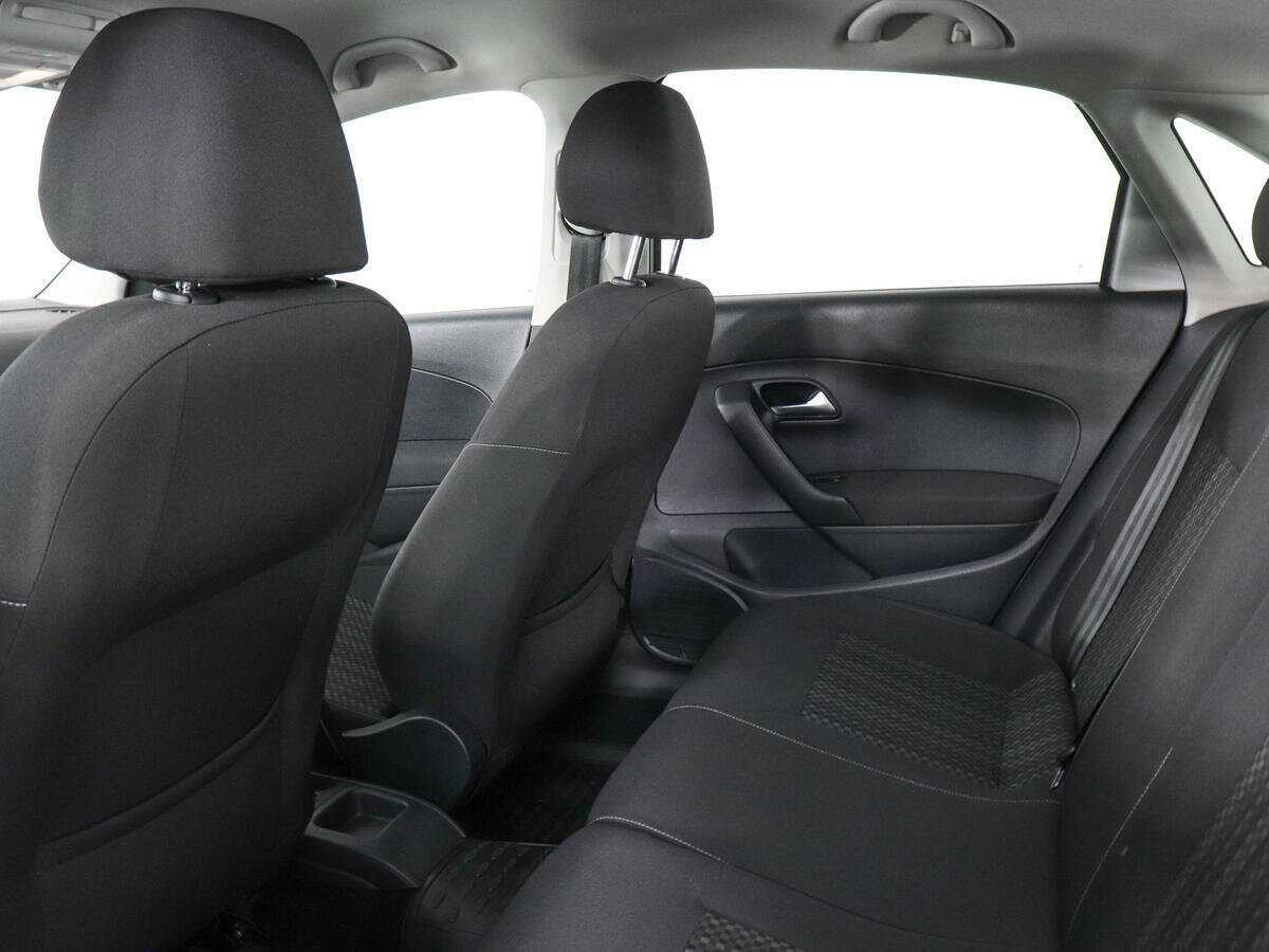 Б/У Фольксваген Поло 2018 года. Фото: #11