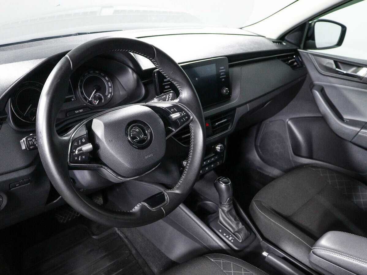 Б/У Шкода Рапид 2021 года. Фото: #11