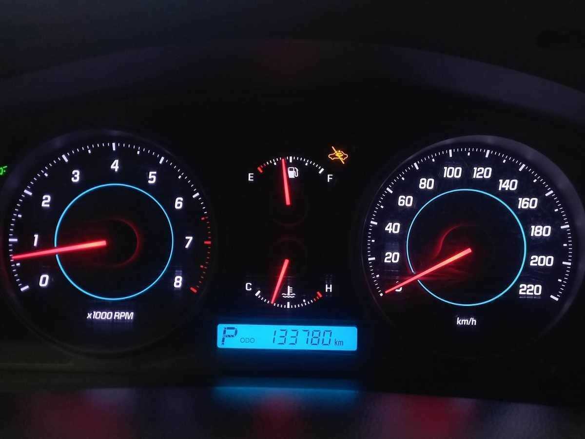 Б/У Шевроле Каптива 2012 года. Фото: #11