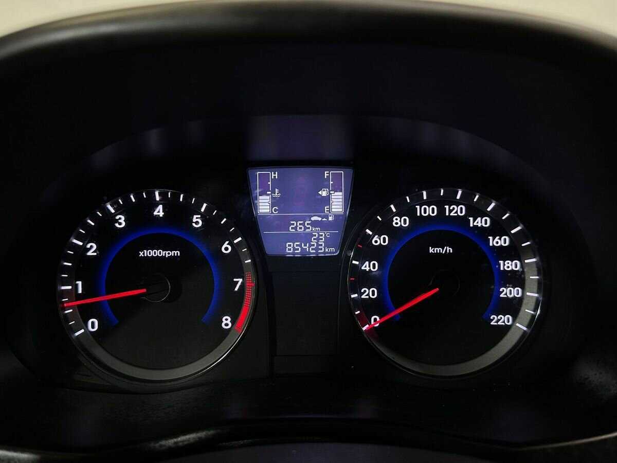 Б/У Хендай Солярис 2015 года. Фото: #11