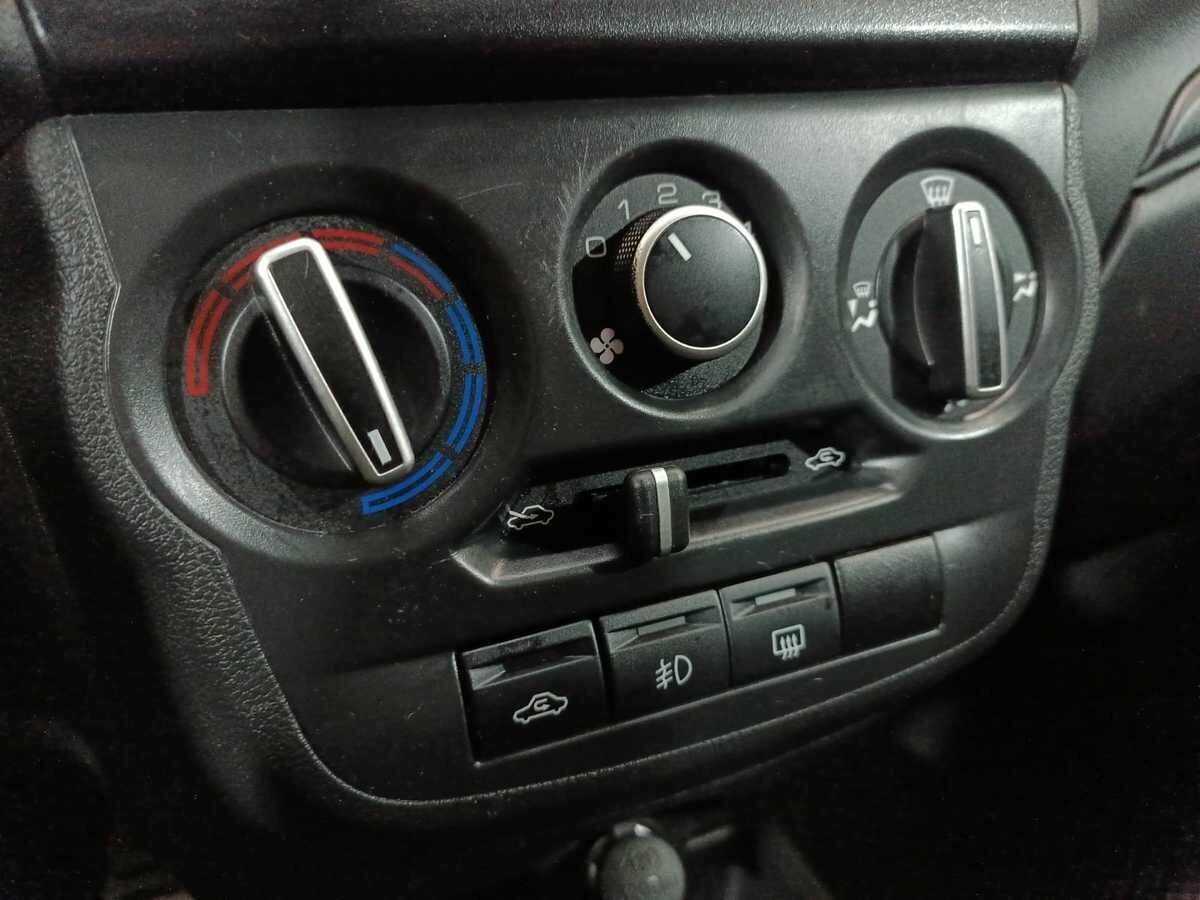 Б/У Лада (ВАЗ) Гранта 2018 года. Фото: #12