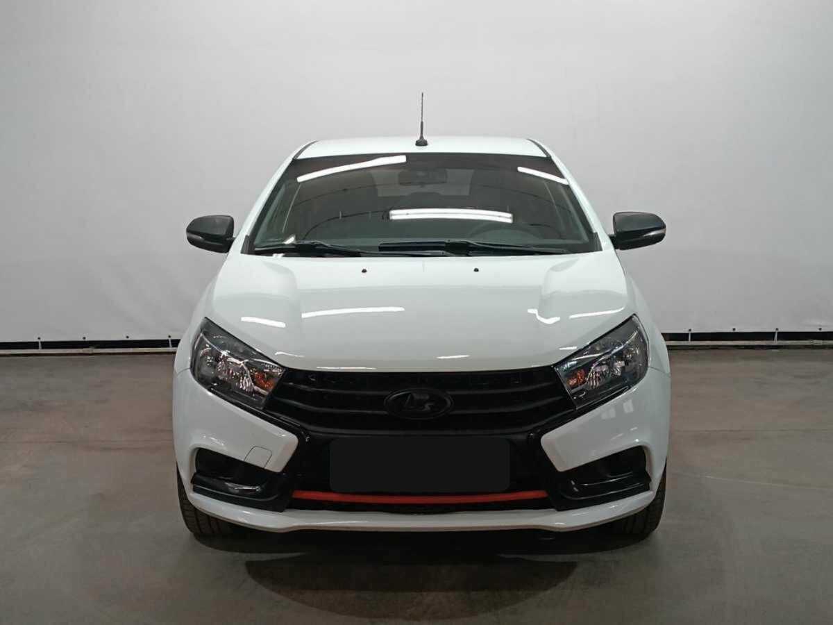 Б/У Лада (ВАЗ) Веста 2016 года. Фото: #1