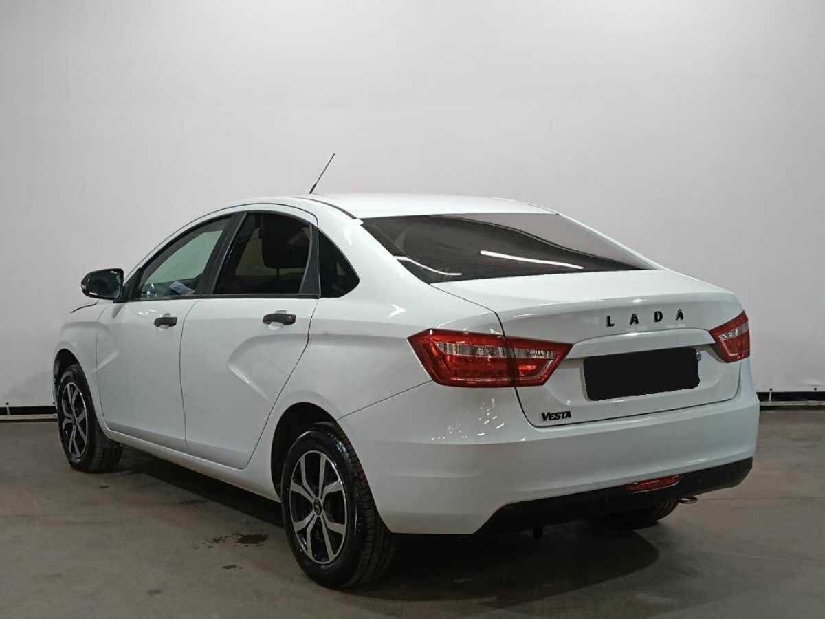 Б/У Лада (ВАЗ) Веста 2016 года. Фото: #6