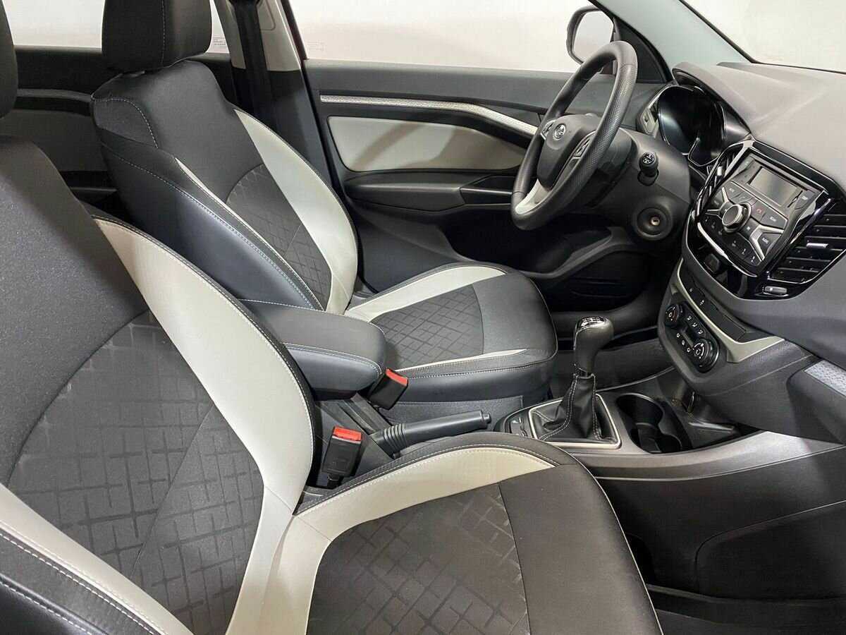 Б/У Лада (ВАЗ) Веста 2020 года. Фото: #9