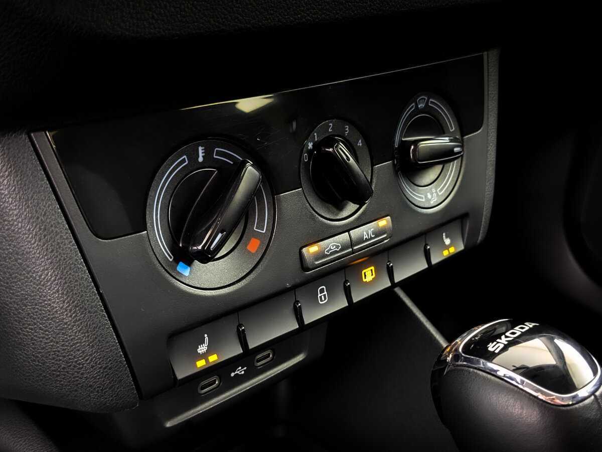 Б/У Шкода Рапид 2021 года. Фото: #20