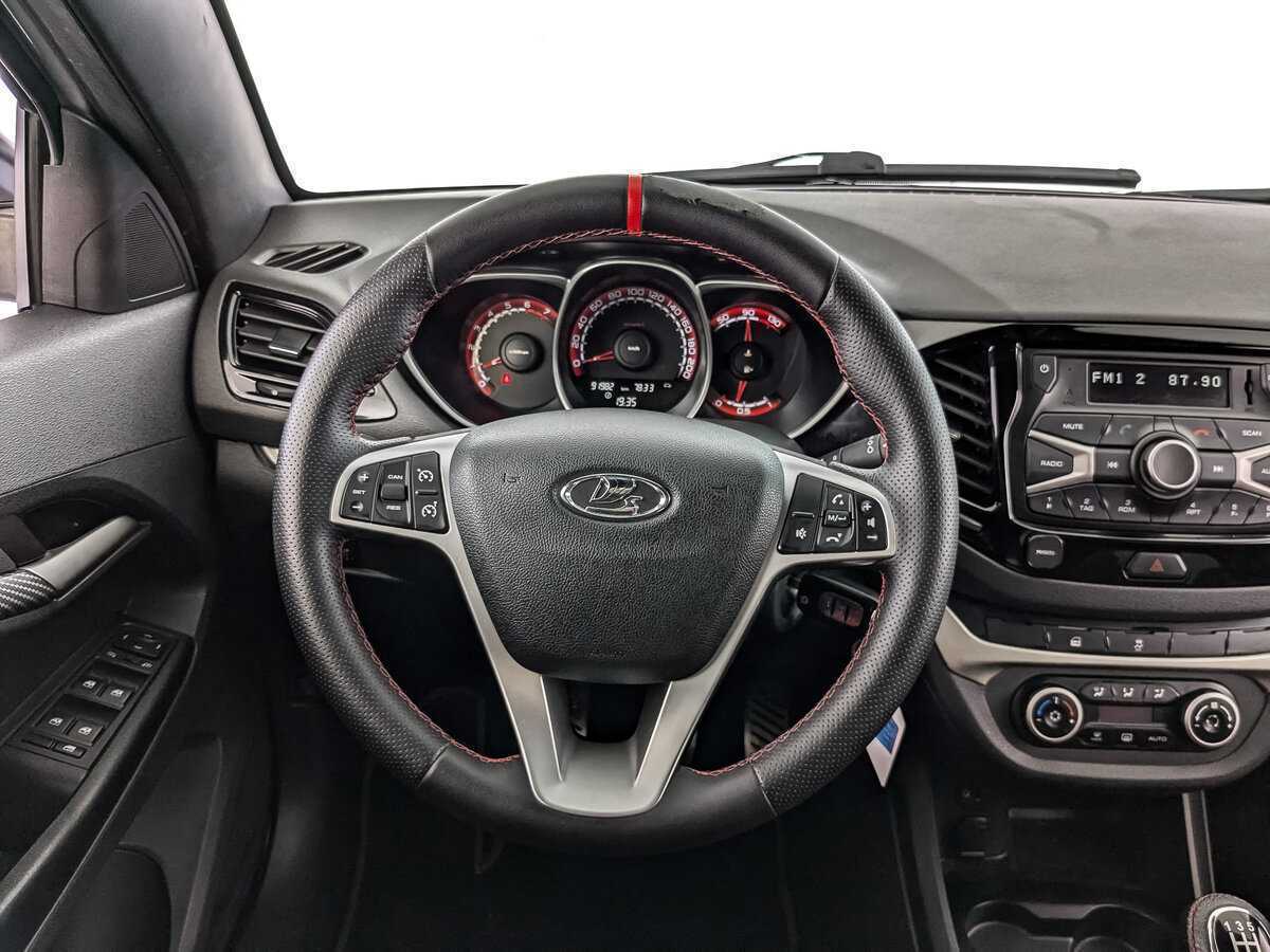 Б/У Лада (ВАЗ) Веста 2019 года. Фото: #17