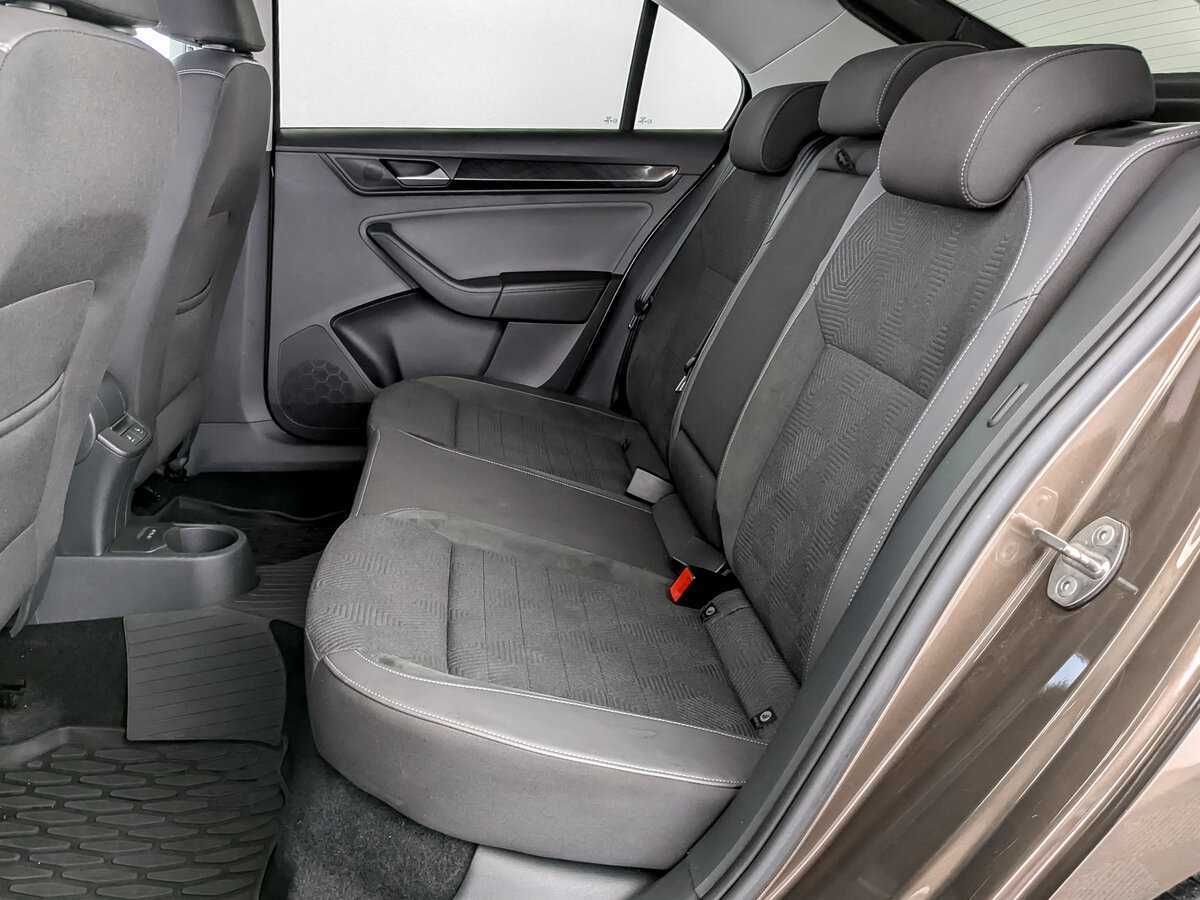 Б/У Фольксваген Поло 2020 года. Фото: #9