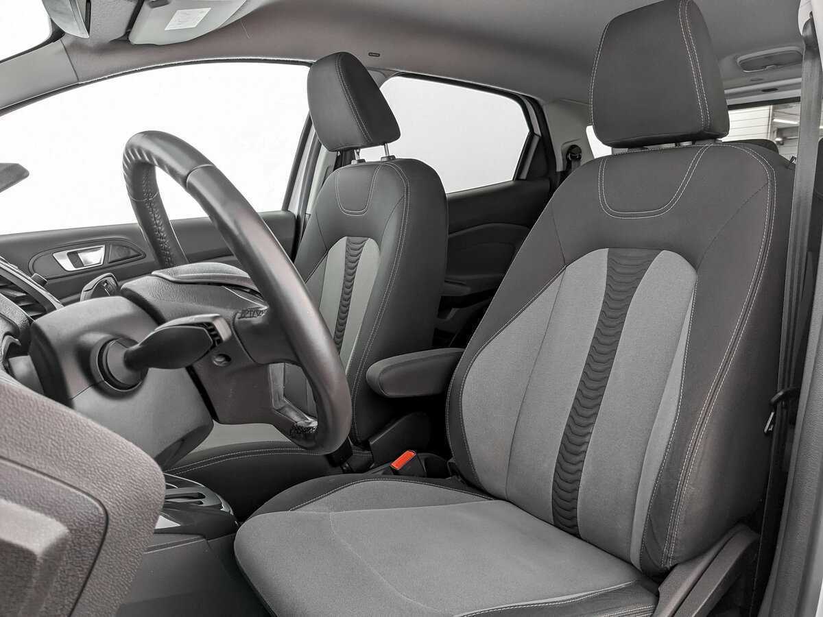 Б/У Форд ЭкоСпорт 2016 года. Фото: #14