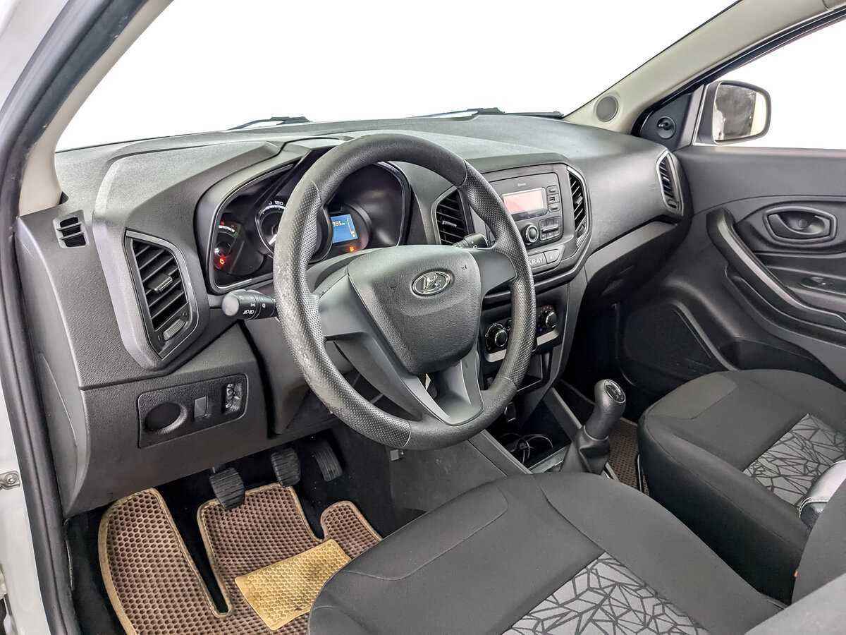 Б/У Лада (ВАЗ) ИКСРЭЙ 2018 года. Фото: #13