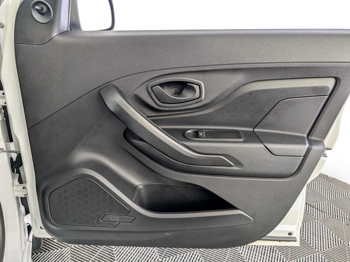 Б/У Лада (ВАЗ) ИКСРЭЙ 2018 года. Фото: #18