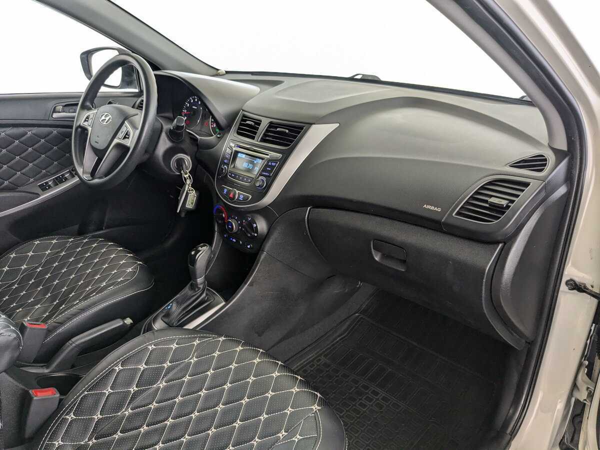 Б/У Хендай Солярис 2015 года. Фото: #8