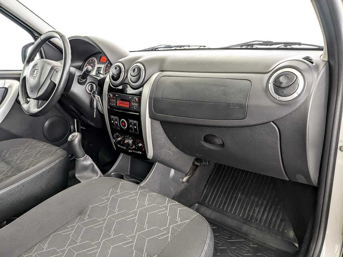 Б/У Лада (ВАЗ) Ларгус 2019 года. Фото: #8