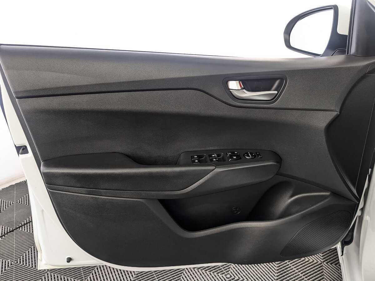 Б/У Хендай Солярис 2020 года. Фото: #13