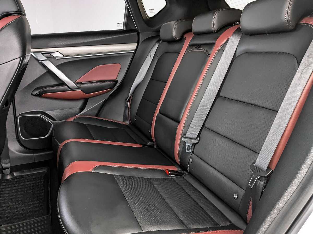 Б/У Джили Кулрэй 2021 года. Фото: #11