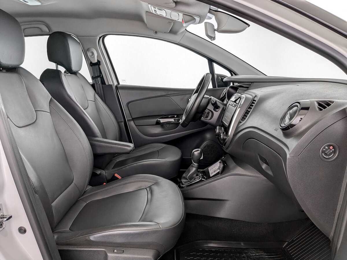 Б/У Рено Каптюр 2018 года. Фото: #18