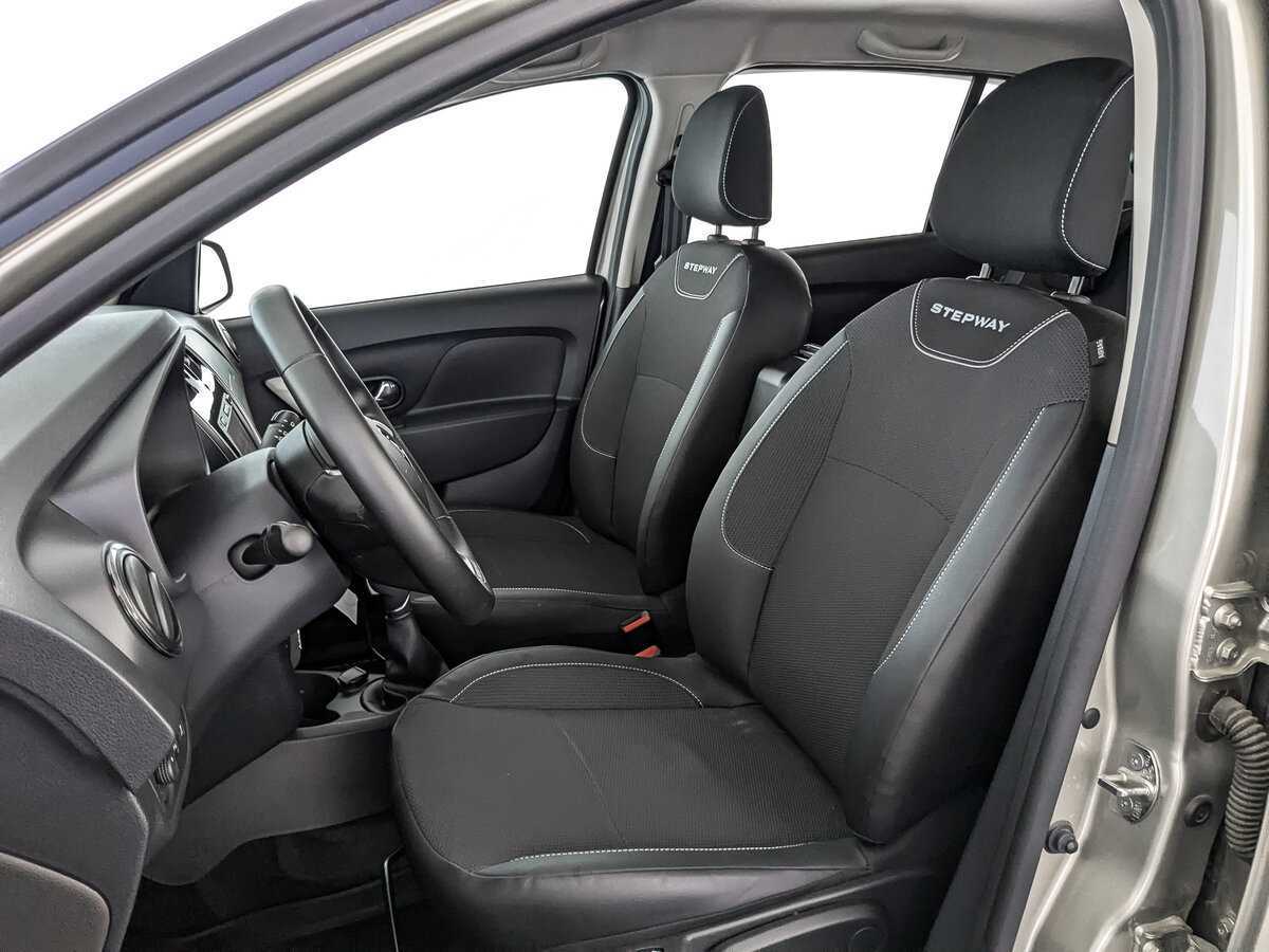 Б/У Рено Сандеро 2021 года. Фото: #15