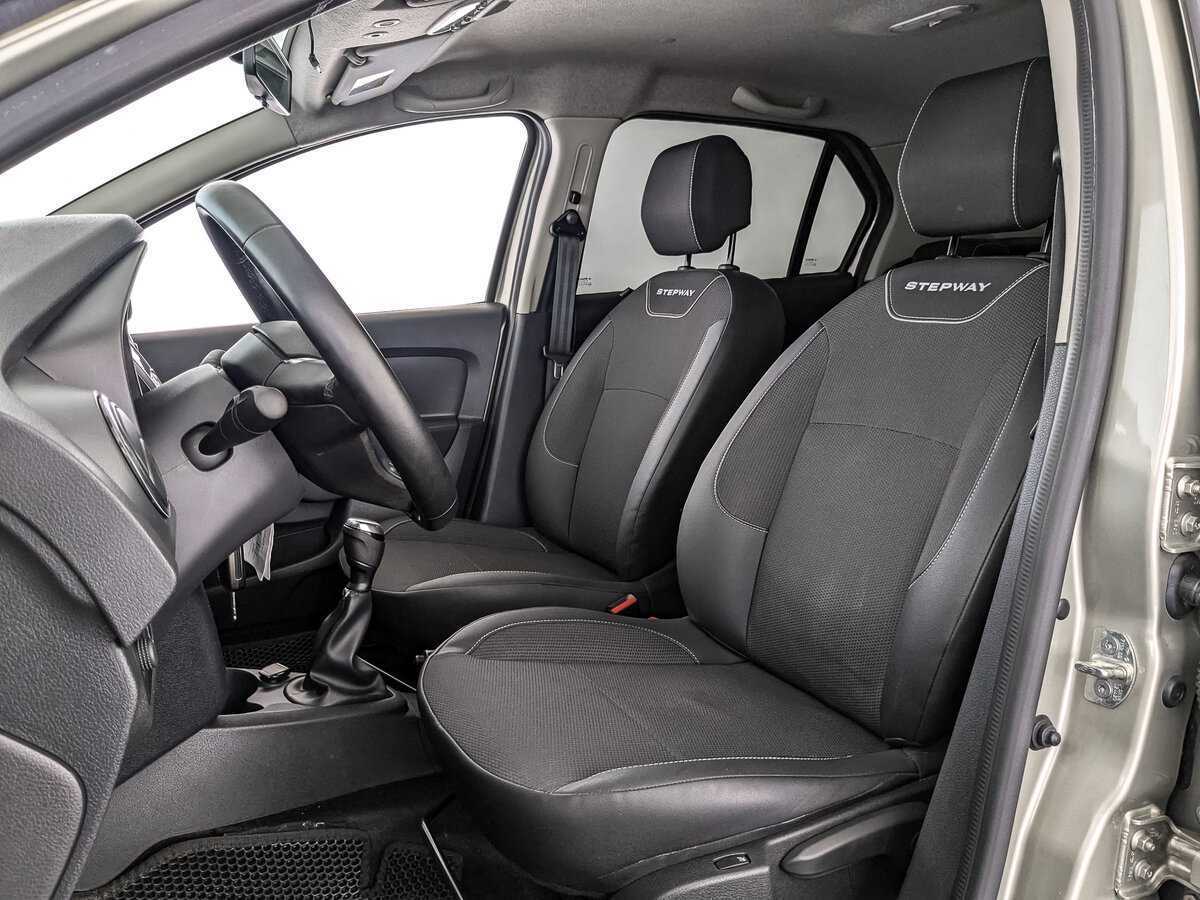 Б/У Рено Логан 2020 года. Фото: #15