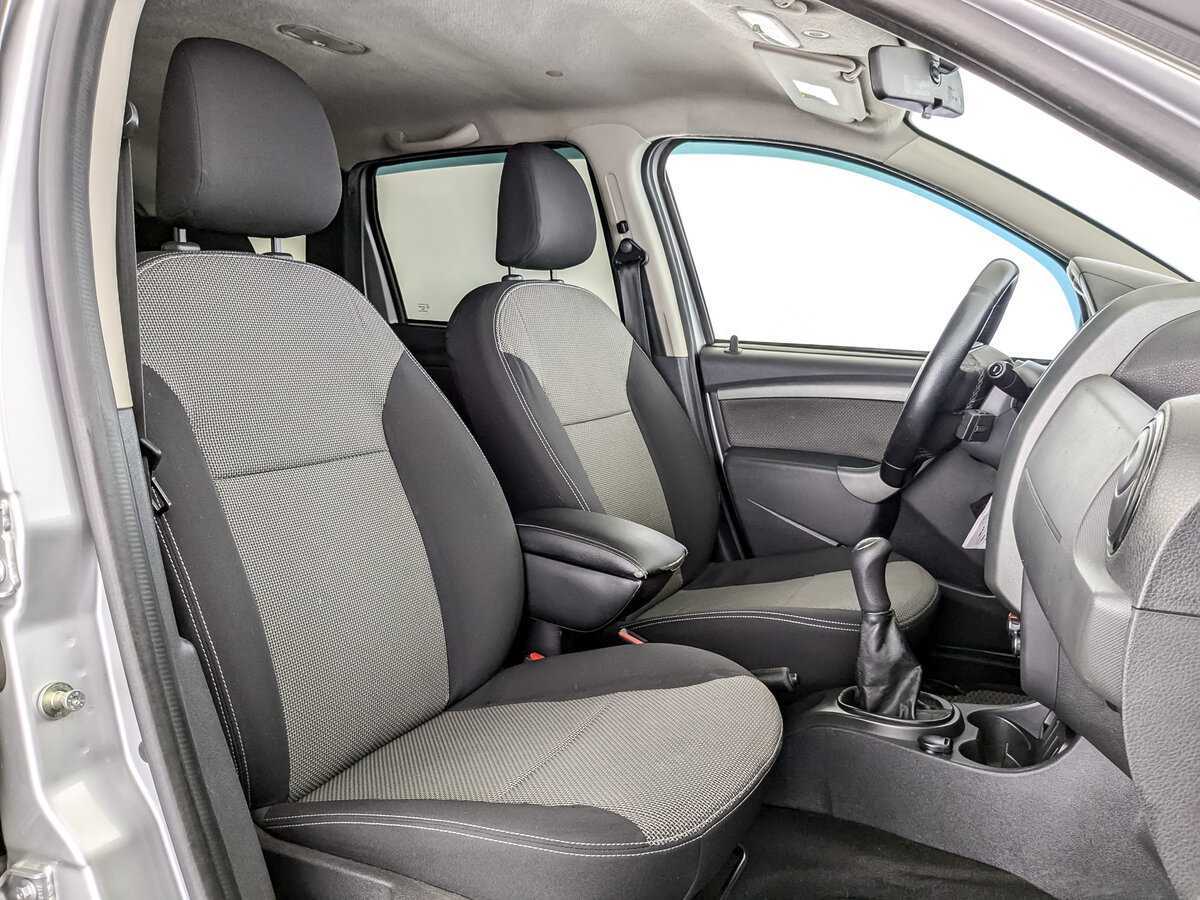 Б/У Рено Дастер 2017 года. Фото: #18