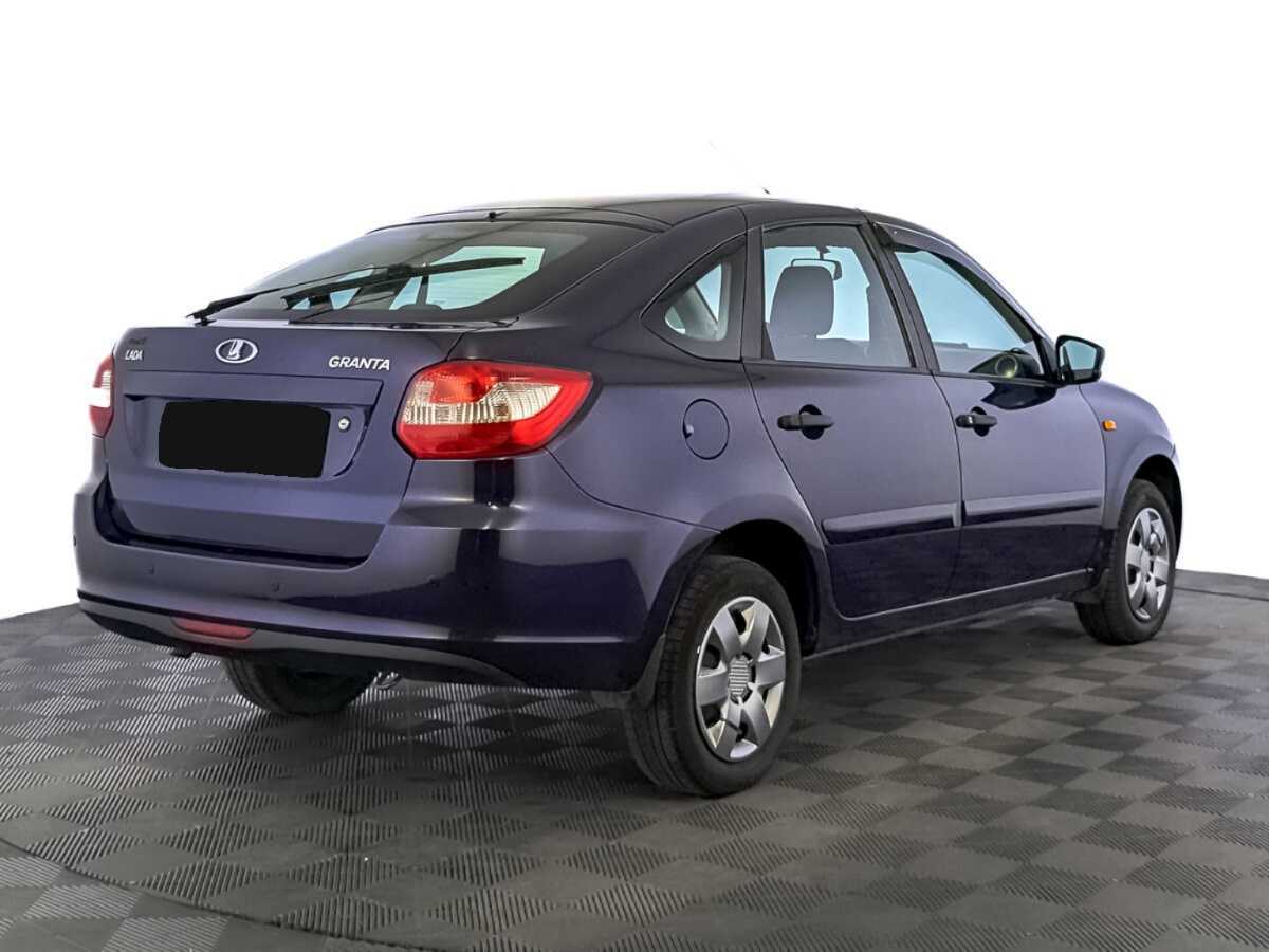 Б/У Лада (ВАЗ) Гранта 2017 года. Фото: #4