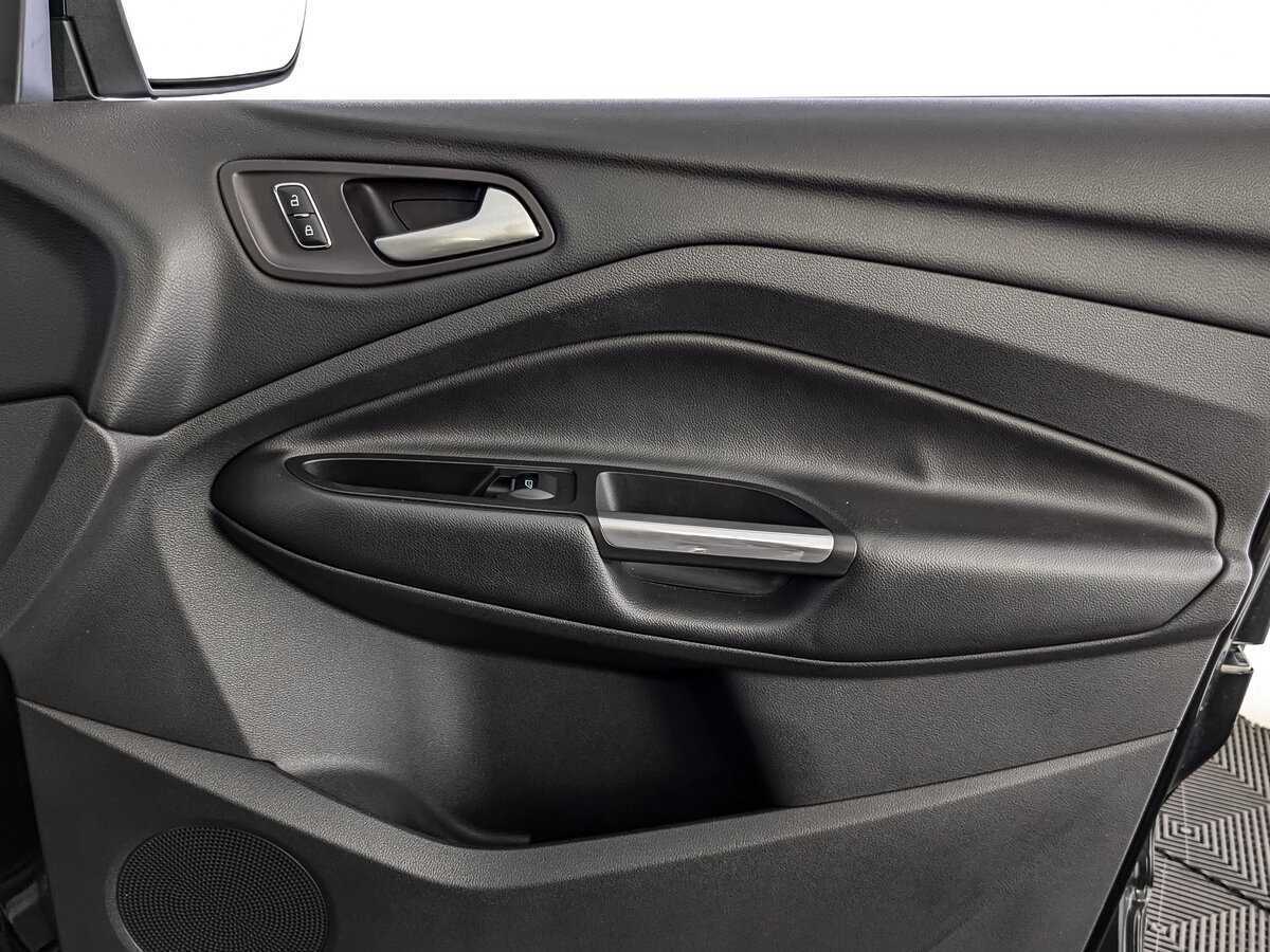 Б/У Форд Куга 2014 года. Фото: #18