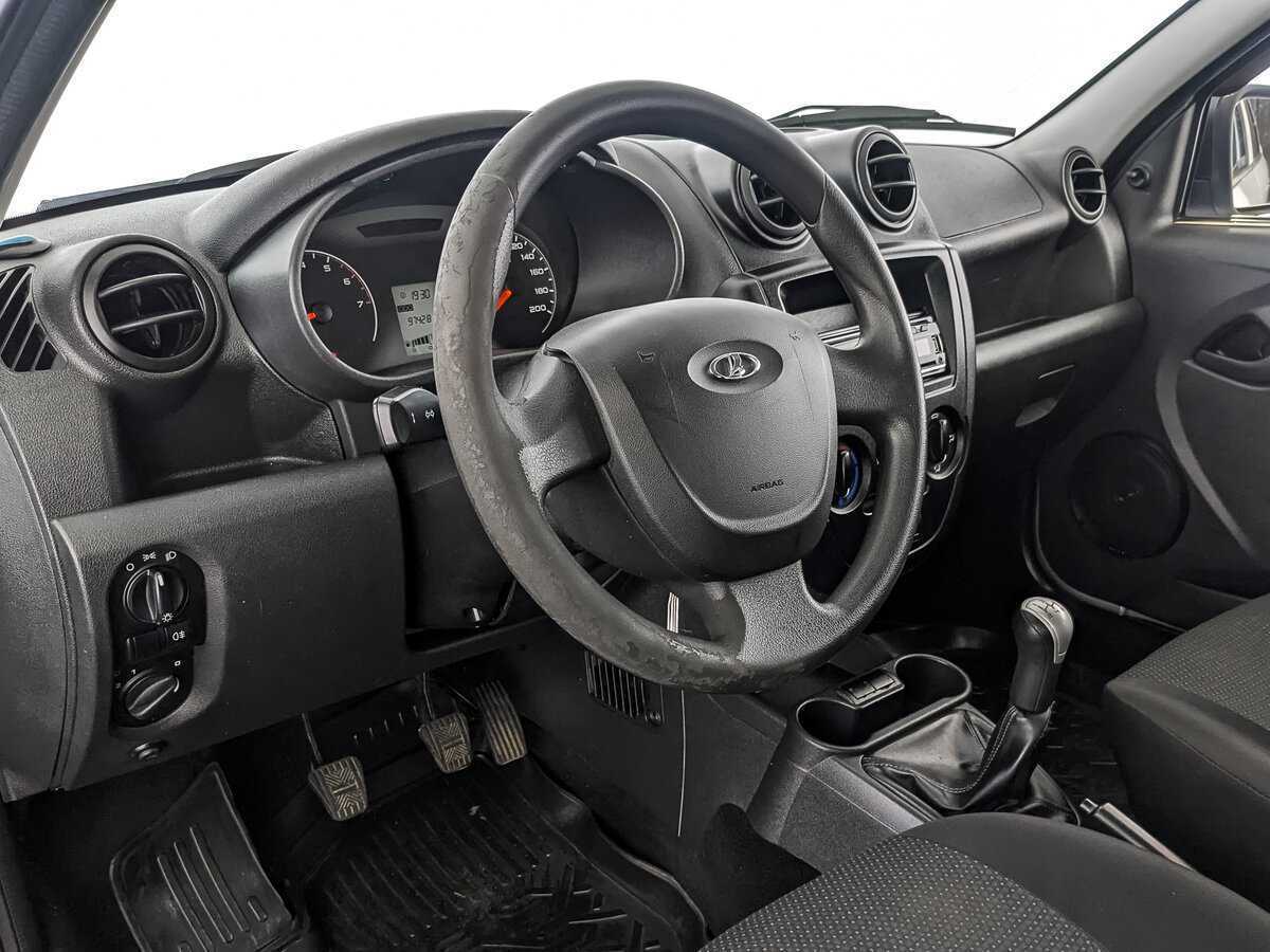 Б/У Лада (ВАЗ) Гранта 2017 года. Фото: #10