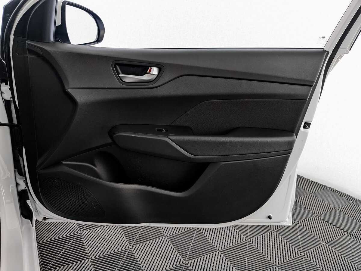 Б/У Хендай Солярис 2022 года. Фото: #19