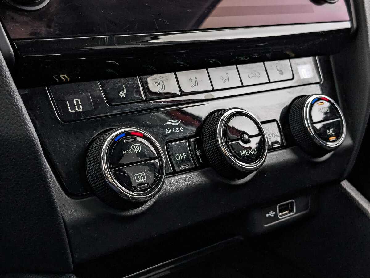 Б/У Шкода Октавия 2018 года. Фото: #15