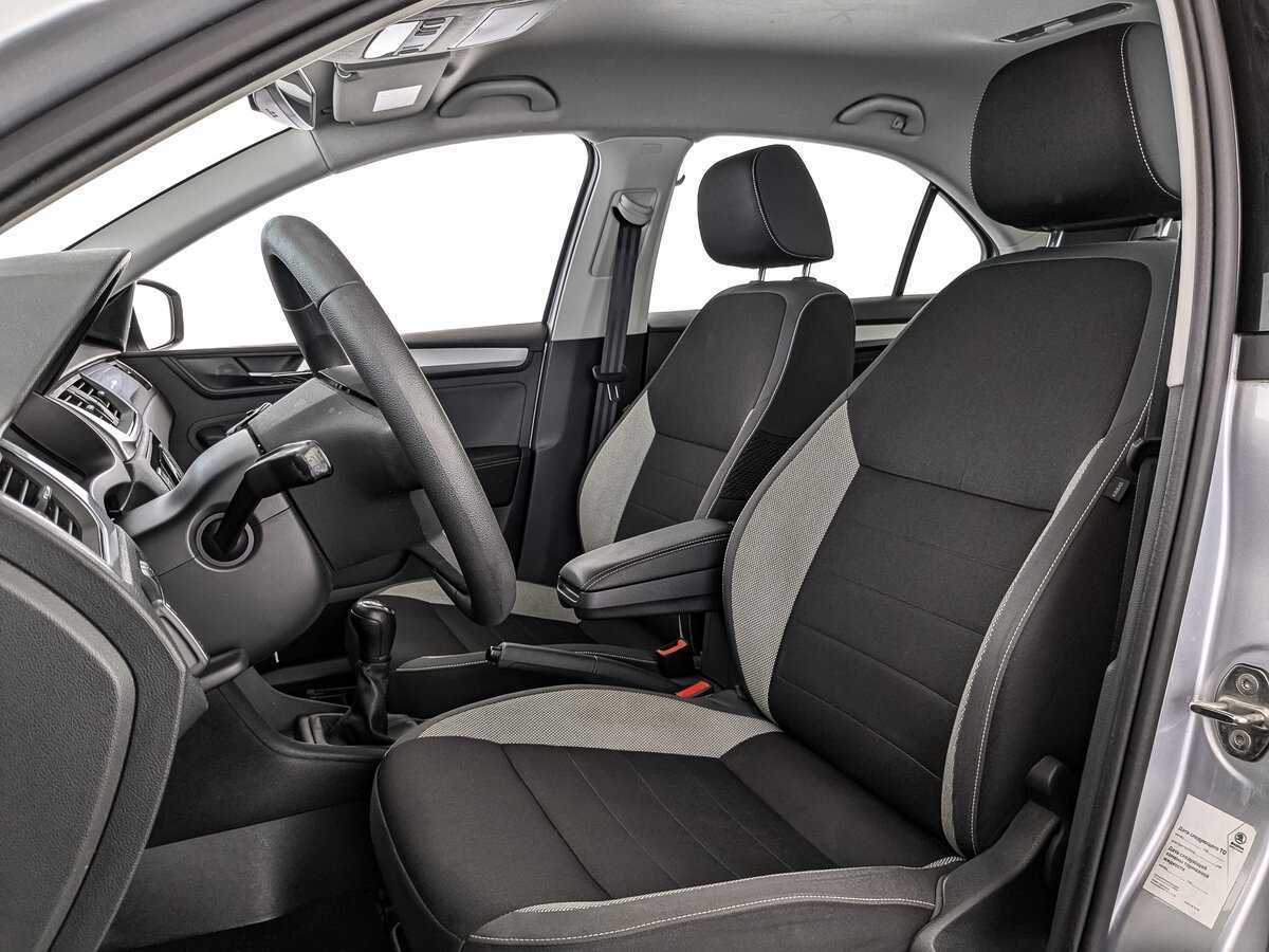 Б/У Шкода Рапид 2018 года. Фото: #15