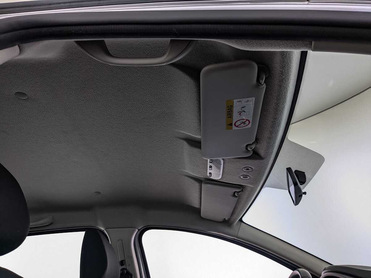 Б/У Рено Сандеро 2019 года. Фото: #17