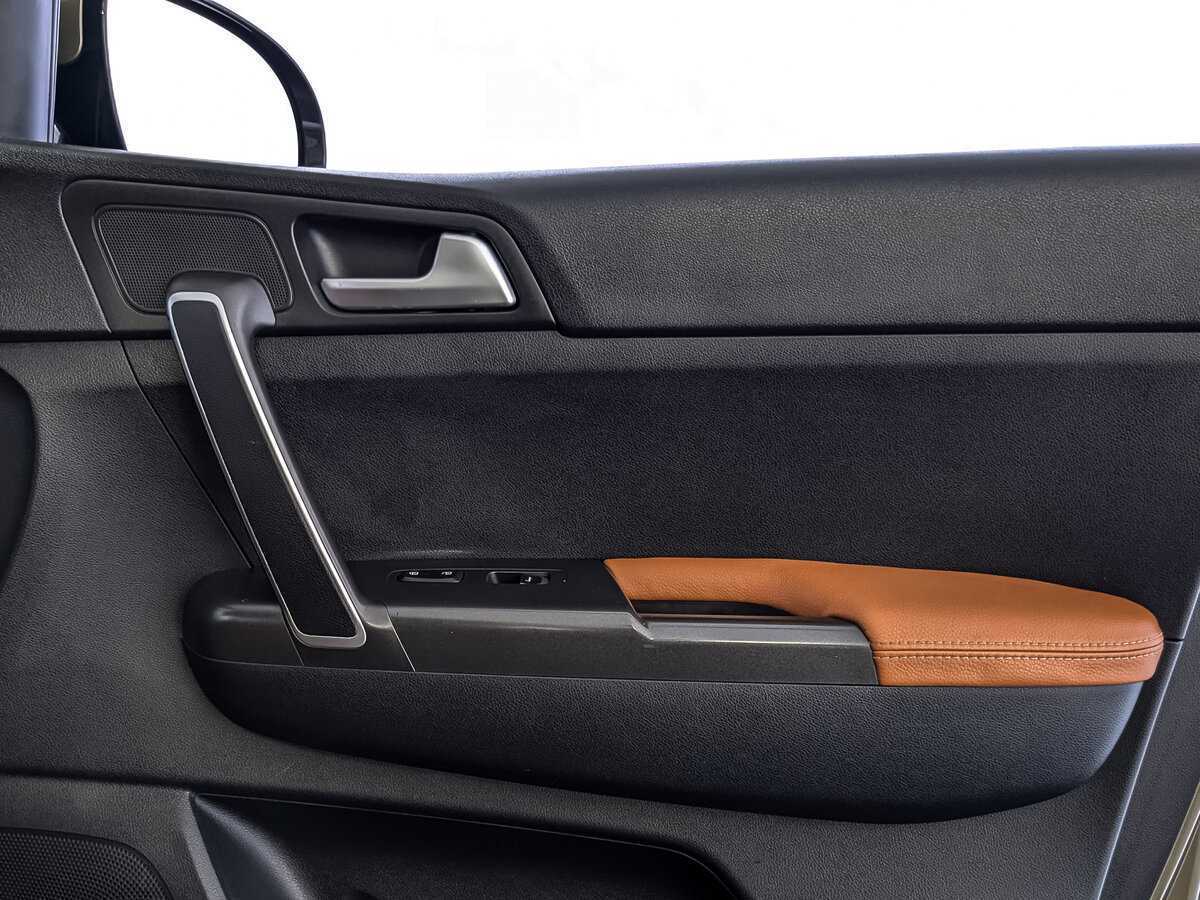 Б/У Киа Спортейдж 2016 года. Фото: #20